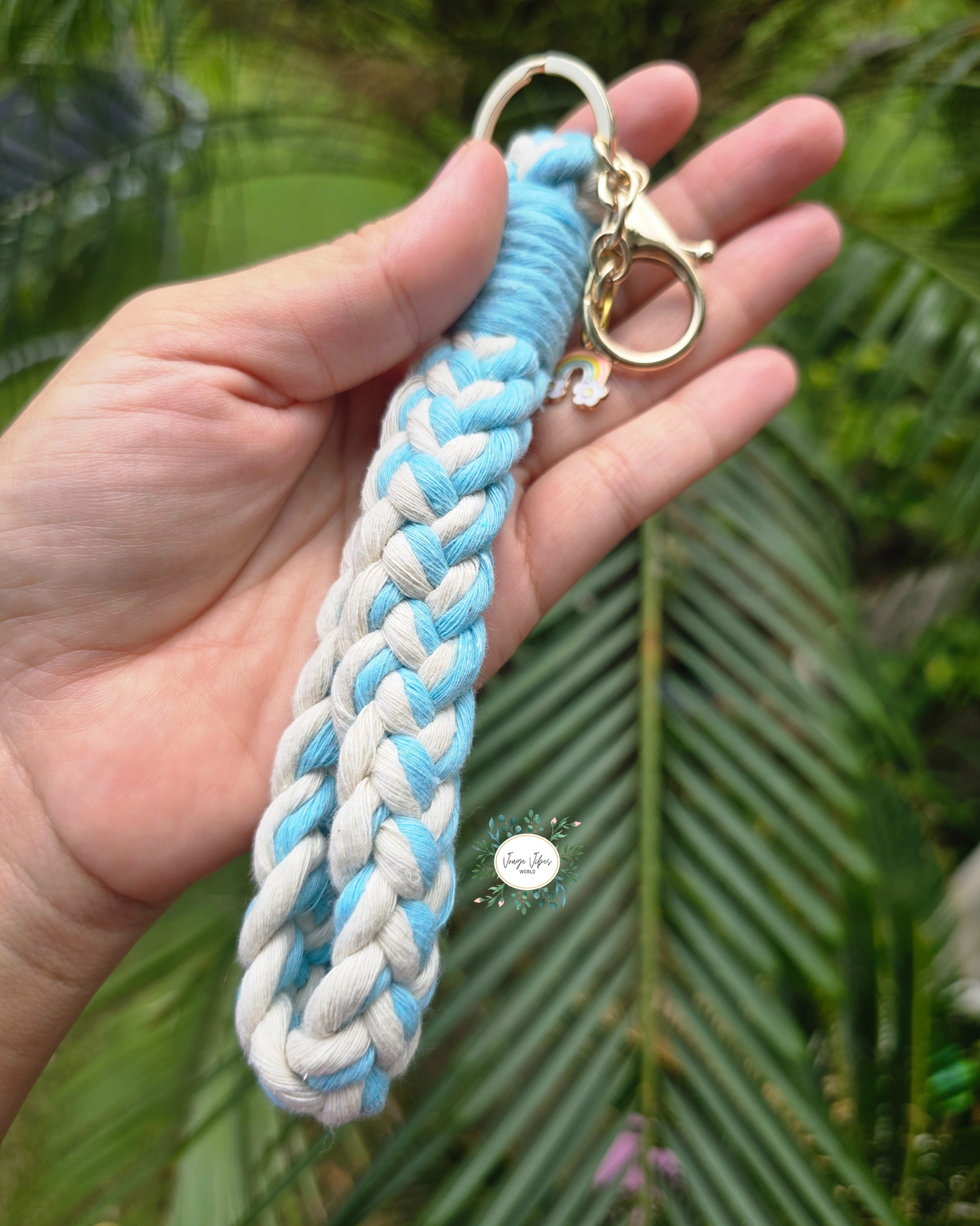 Light blue and white Macrame Wrislet
