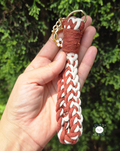 Off White and Chocolate Macrame Wrislet