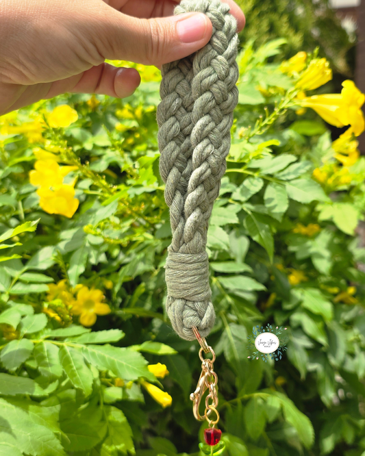 Light Green Macrame Wrislet
